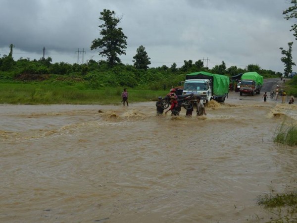 floods-myanmar-july-2015-MOI-600x450